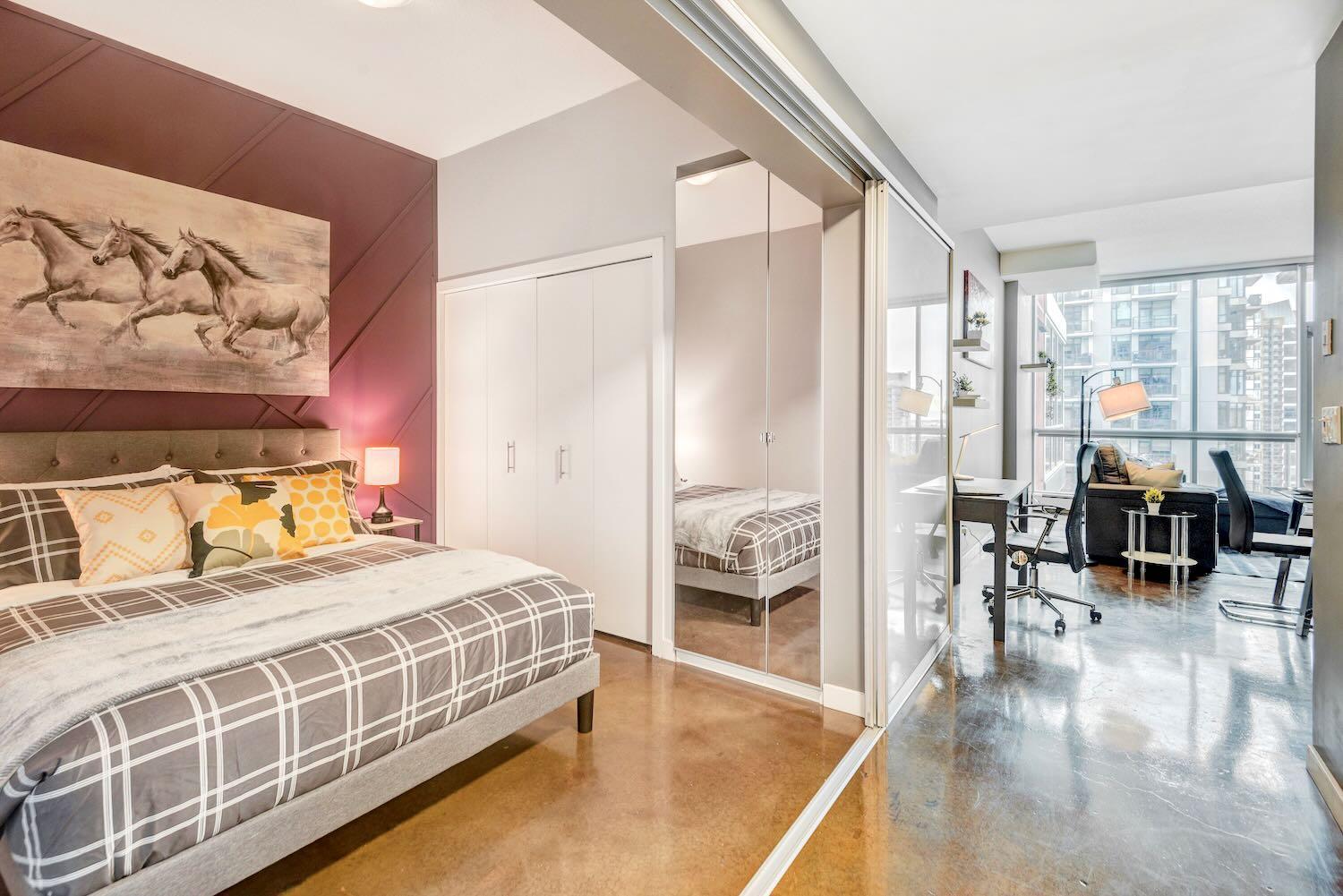 YYC Modern 2Br Condo - King Bed - Downtown City Views מראה חיצוני תמונה